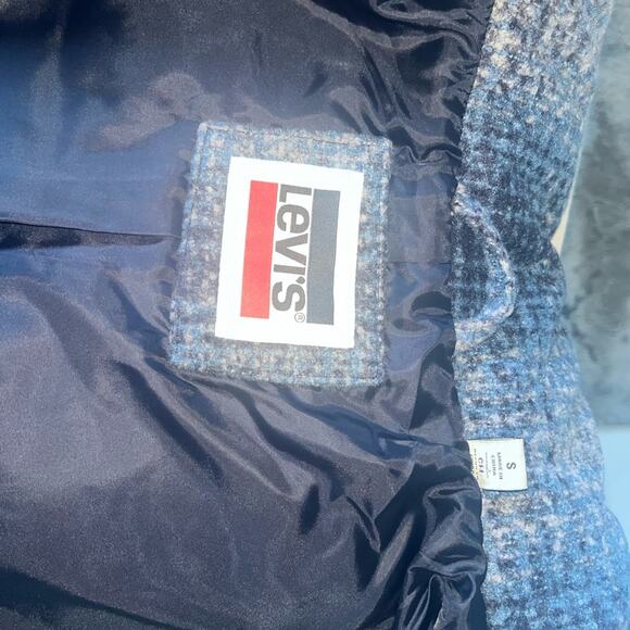 Levi's Women's Blue Plaid Cinch Waist Puffer Jacket - Picture 11 of 15